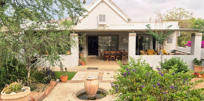 Property #2429936, House For Sale in Elisenheim