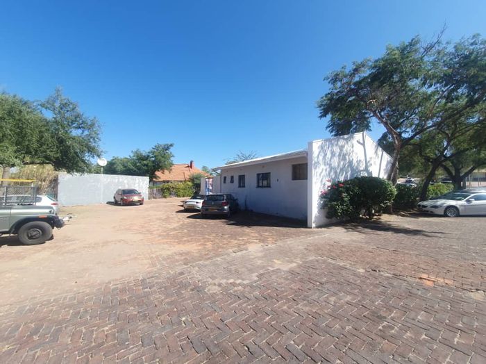 Property #2140772, Business rental monthly in Windhoek Central