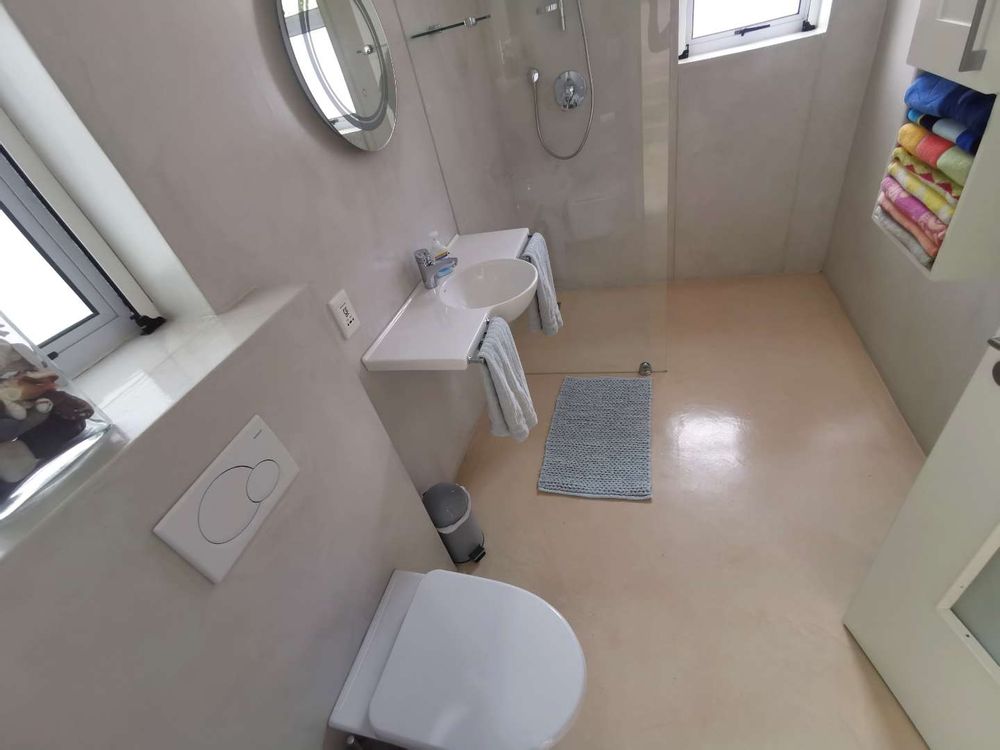 GROUND FLOOR - GUEST TOILET WITH SHOWER