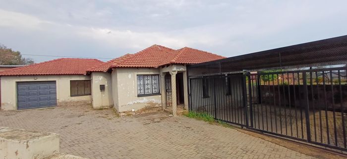 Property #2209595, House for sale in Mamelodi West