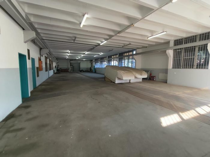 Property #2266812, Industrial rental monthly in New Germany