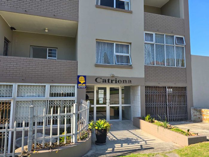 Property #2390183, Apartment For Sale in Humewood