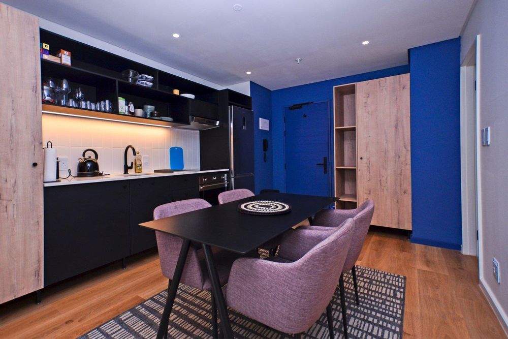 Open plan kitchen and dining area