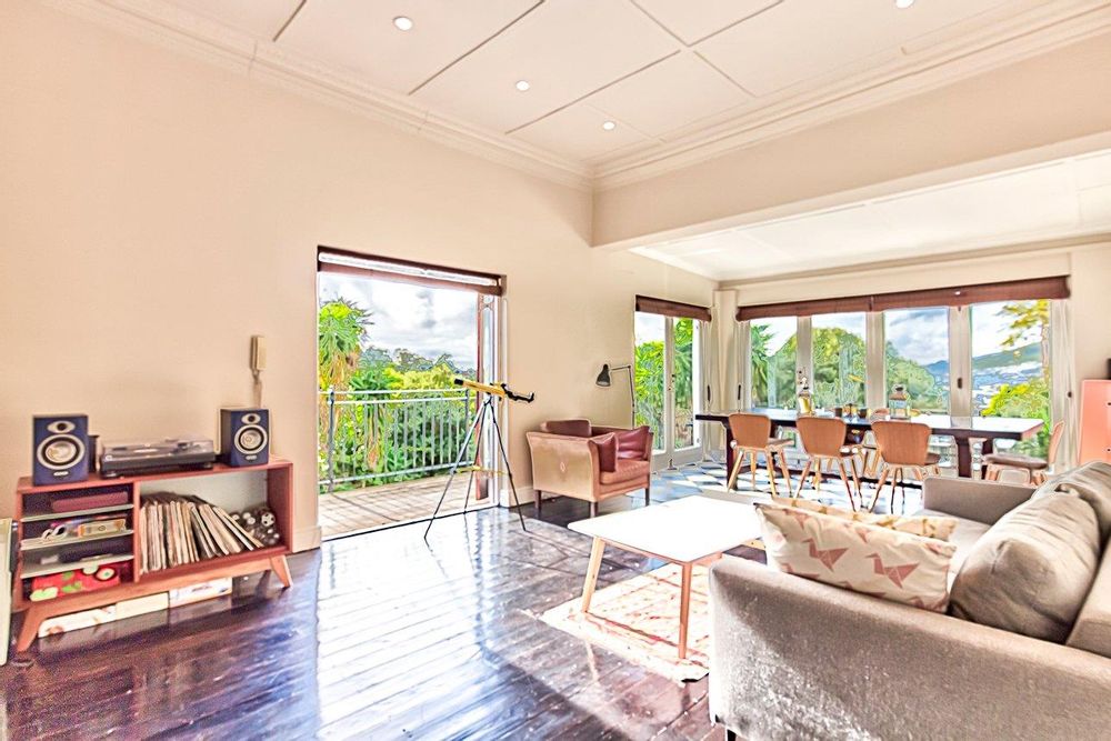 Spacious Open Plan Living