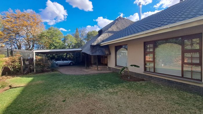 Property #2195100, House for sale in Universitas