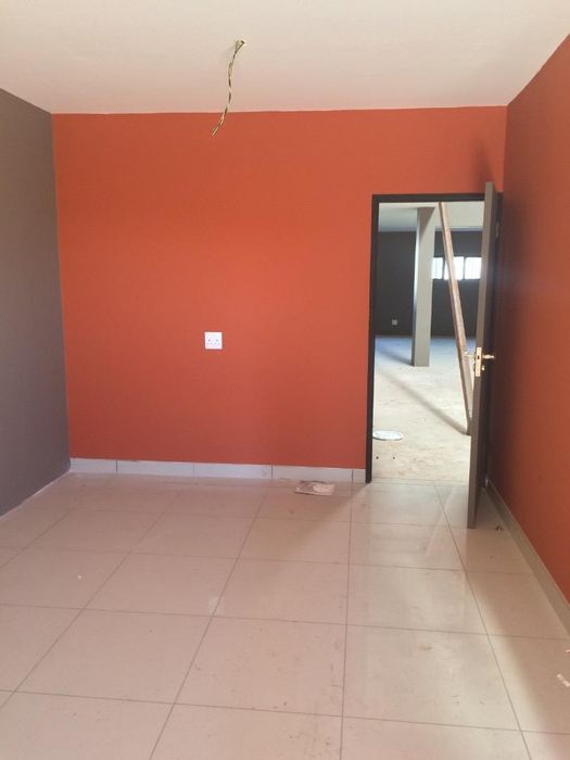 For Sale: Industrial Property in Prosperita with 24-hour security, mezzanine, and parking.