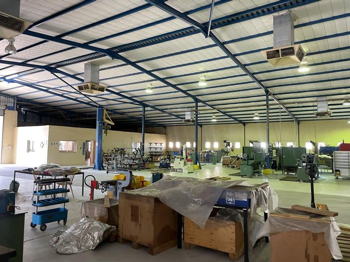 Prosperita Industrial Warehouse For Sale: Ample storage, office space, and amenities included