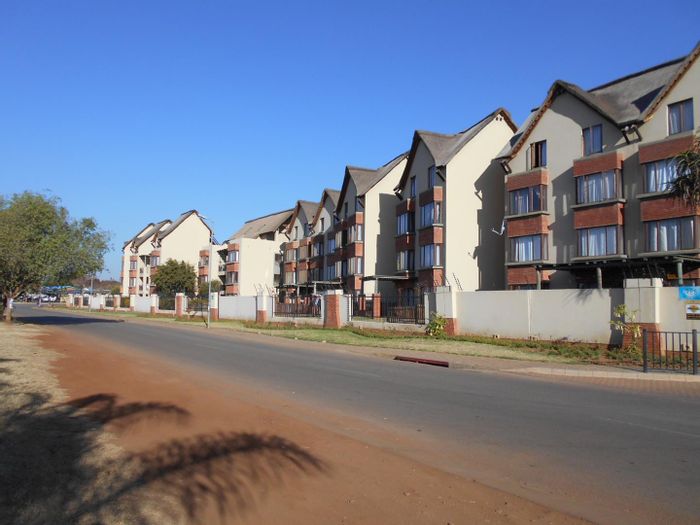 Property #1938491, Apartment Rental Monthly in Zambezi Country Estate