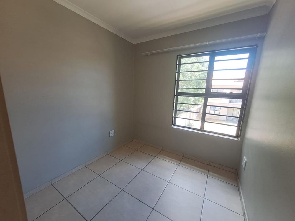 Second bedroom with Bic