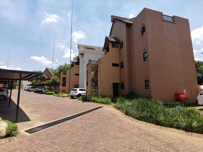 Property #2106571, Apartment for sale in Lonehill