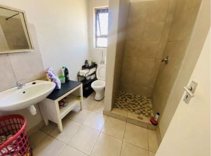 Property #2439870, House For Sale in Kuisebmond