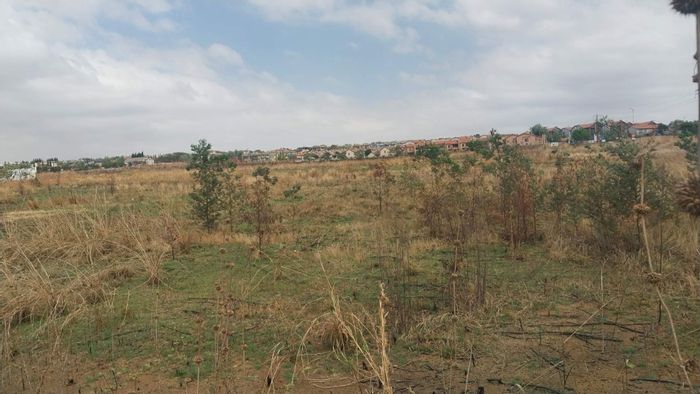 Property #2189614, Vacant Land Agricultural for sale in Mooikloof