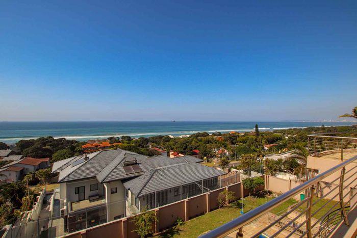 For Sale: Spacious 7-Bedroom House in Umhlanga Central with Sea Views and Pool.