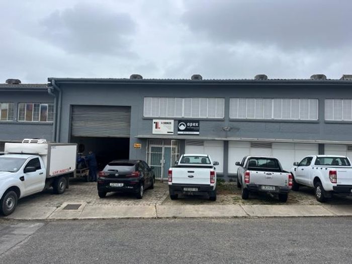 Property #2196692, Industrial rental monthly in Neave