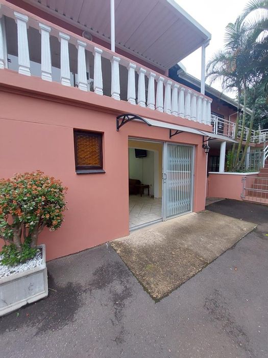 Property #2175949, Garden Cottage rental monthly in St Helier