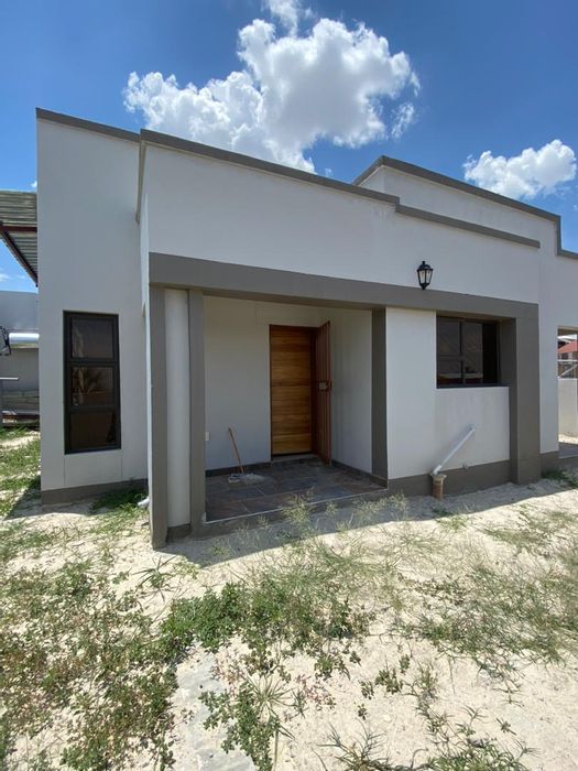 Property #2221170, House for sale in Ondangwa Central