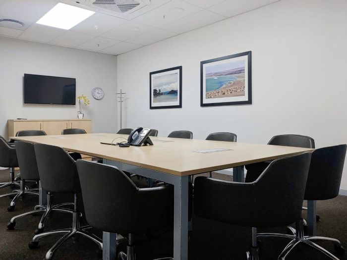 Office To Rent in Centurion Central: 20 sqm private space, shared workspace, meeting rooms.
