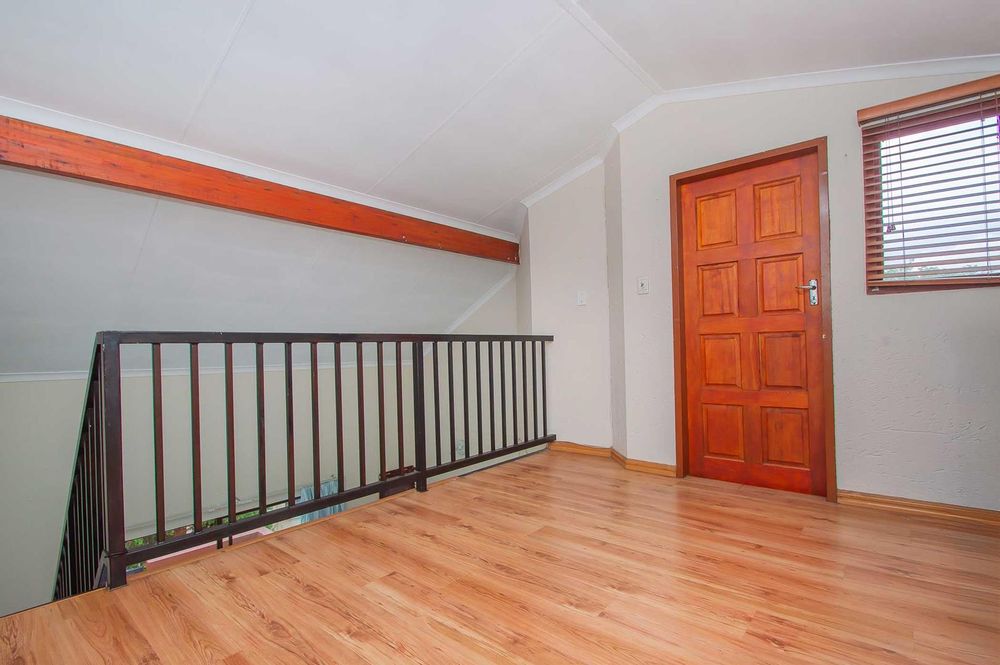 Loft for 3rd bedroom/ study/ work from home