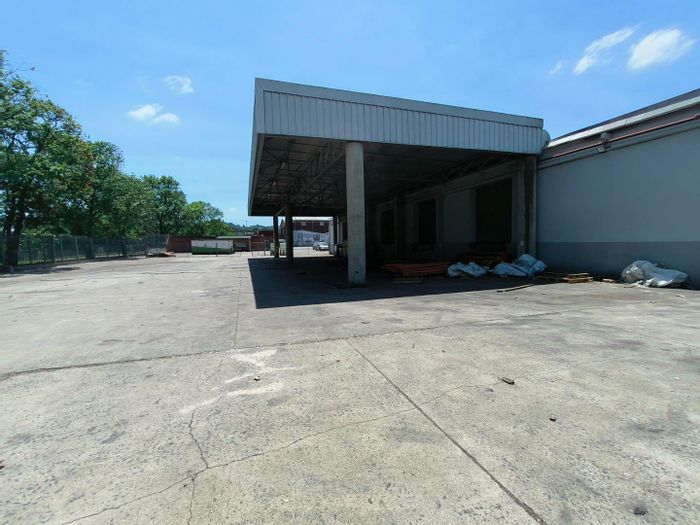 Industrial Warehouse To Rent in New Germany: Secure park, ample yard, 3-phase power.