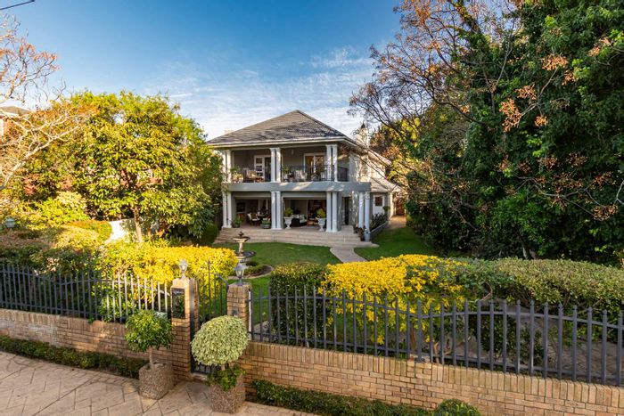 For Sale: House in Claremont Upper with dual dwelling, study, and ample parking.