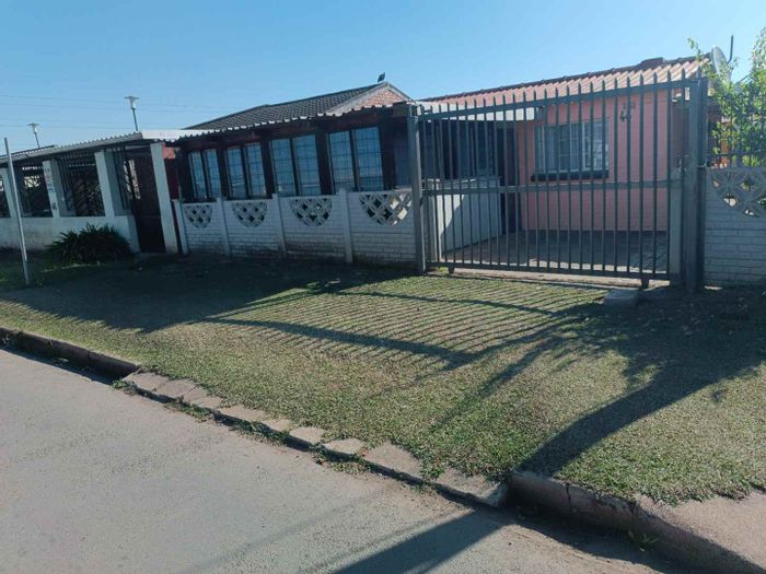 Property #2266819, House pending sale in Pietermaritzburg Central