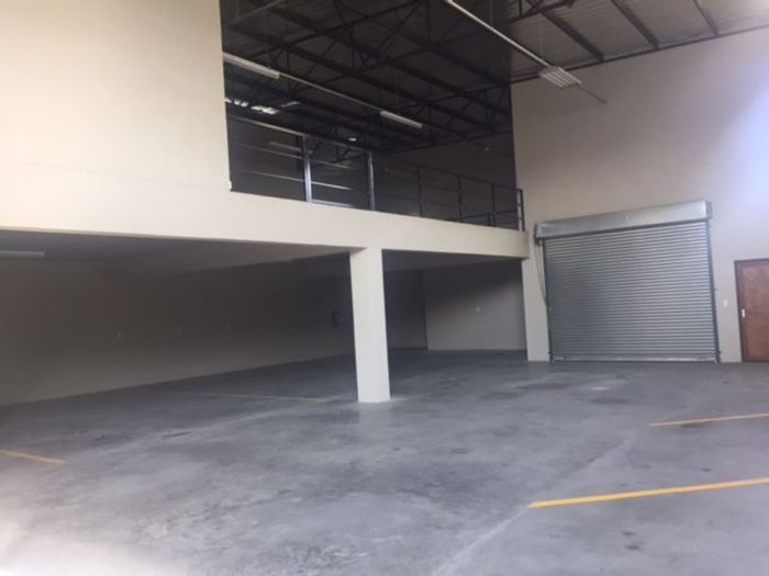 Investment Opportunity: Industrial Property For Sale, Lafrenz Industrial, 520m² Space