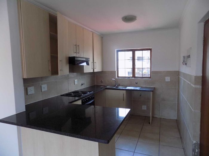 Property #2258040, Apartment for sale in Rivonia