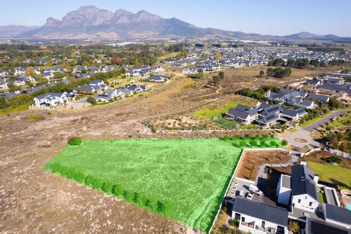 Vacant Land Residential for Sale in Val De Vie Estate with mountain views and amenities.