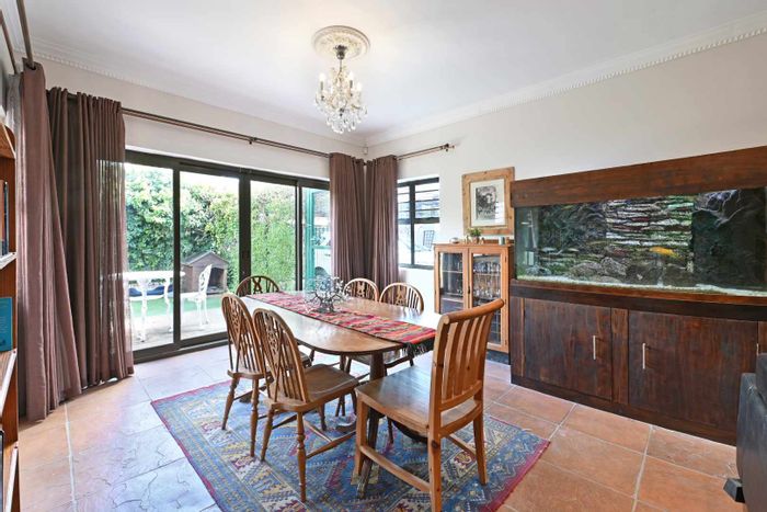 Claremont House For Sale: Private garden, flatlet, rental income potential, no transfer duty.