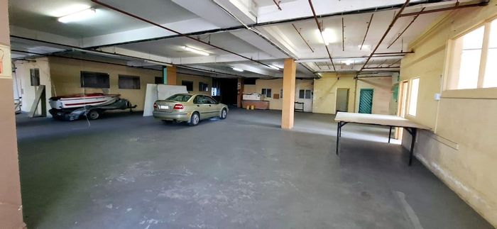 Clairwood Business Premises To Rent: Boardrooms, prayer area, ideal for factory outlet.