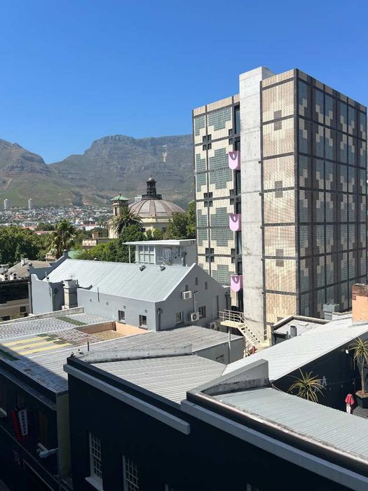 Property #2227426, Apartment for sale in Cape Town City Centre