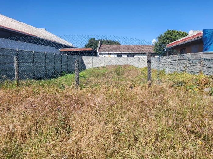 Property #2384153, Vacant Land Agricultural For Sale in Matroosfontein Central