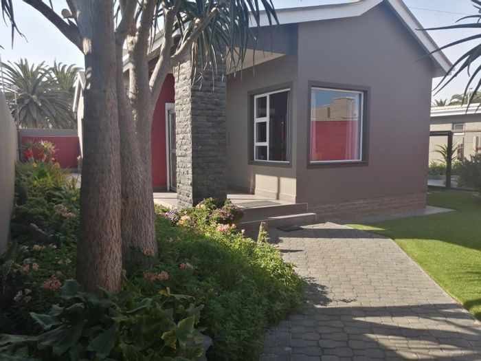 House with 3 Furnished Flats in Swakopmund Central, For Sale with Garden and 5 Garages