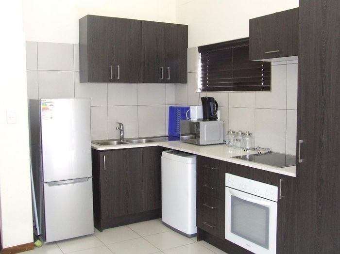 2-Bedroom Apartment To Rent in Jackal Creek Golf Estate with great amenities.