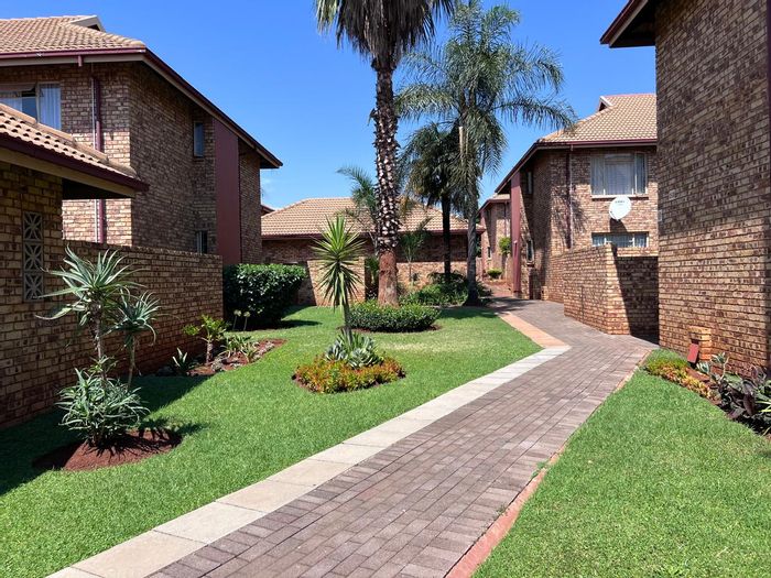 Property #2222341, Apartment for sale in Zwartkop