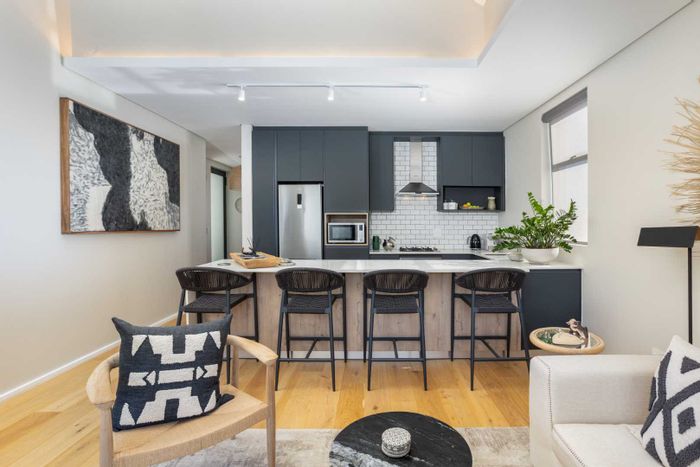 For Sale: Apartment in Val De Vie Estate with mountain views and premium amenities.