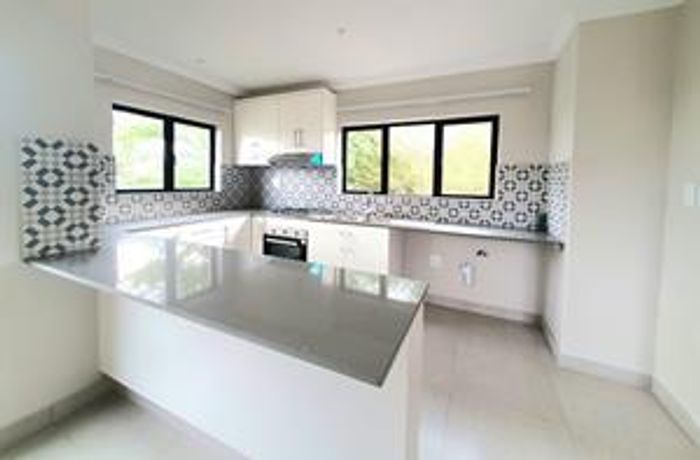 Property #2416257, House Rental Monthly in Palm Lakes Estates