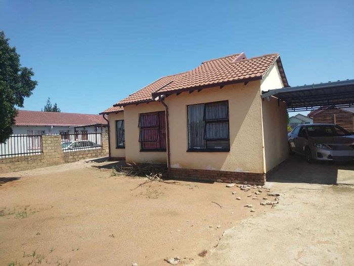 Property #2215338, House for sale in Soshanguve Ext