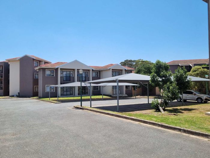 2-Bedroom Apartment For Sale in Braelyn Heights with secure parking and spacious lounge.