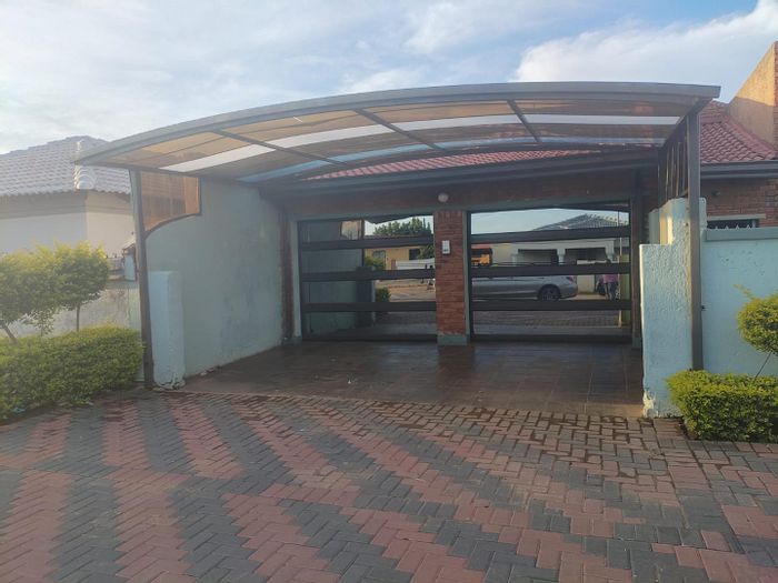 Property #2478814, House For Sale in Nellmapius