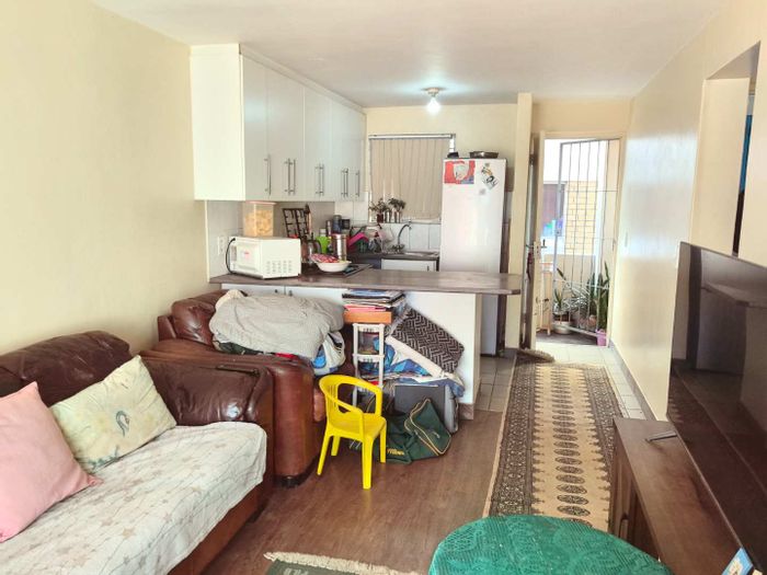 2-Bedroom Apartment For Sale in Churchill Estate with Balcony and Communal Pool.