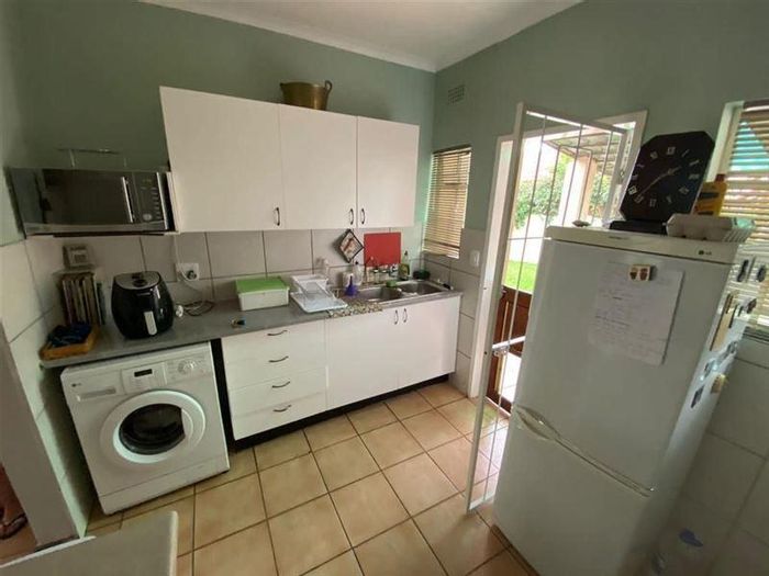 Property #2174630, Cluster for sale in Lilianton