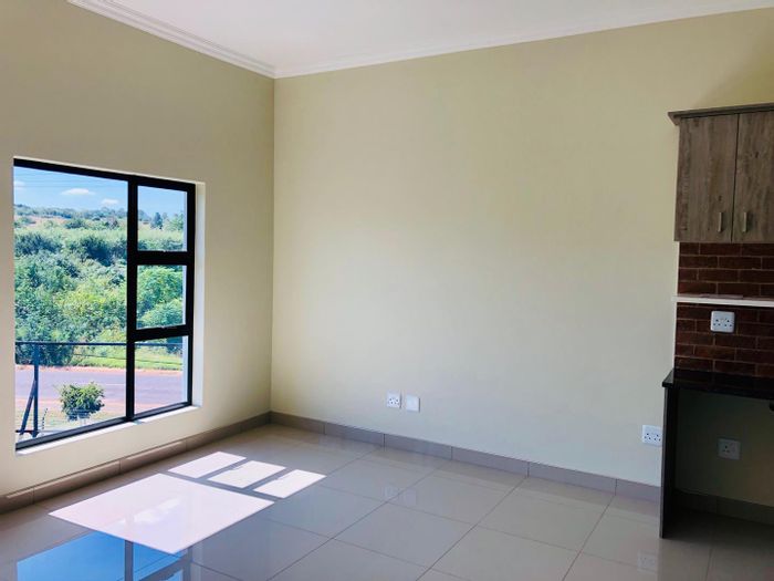 Property #2267943, Apartment for sale in Zwartkop Golf Estate