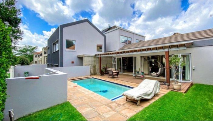 Property #2013109, House sold in Greenstone Hill