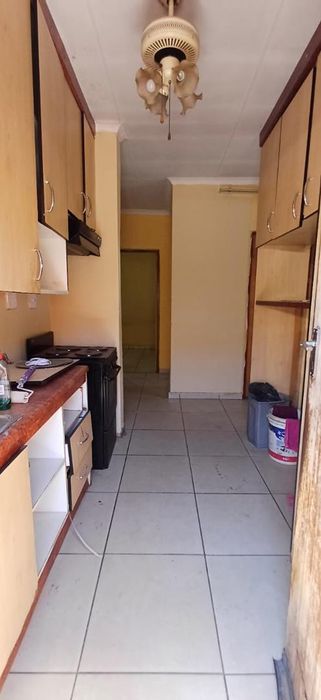 Property #2214434, House for sale in Mabopane