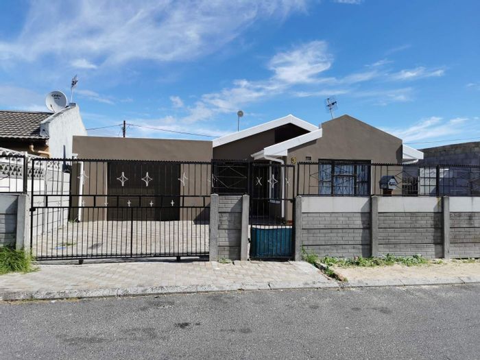 Devon Park Village Houses for sale