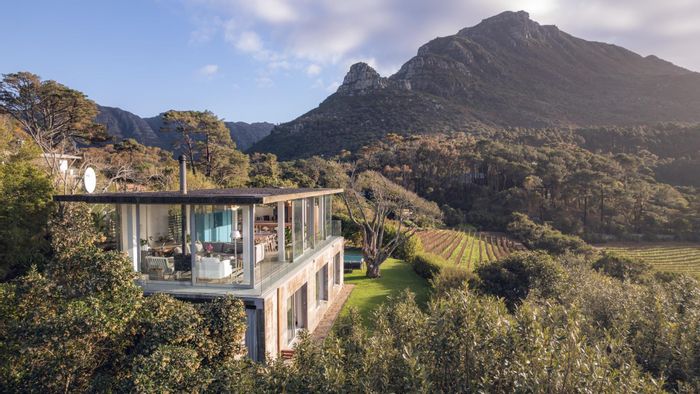 House To Rent in Constantia: Private pool, garden, and access to wine farm.