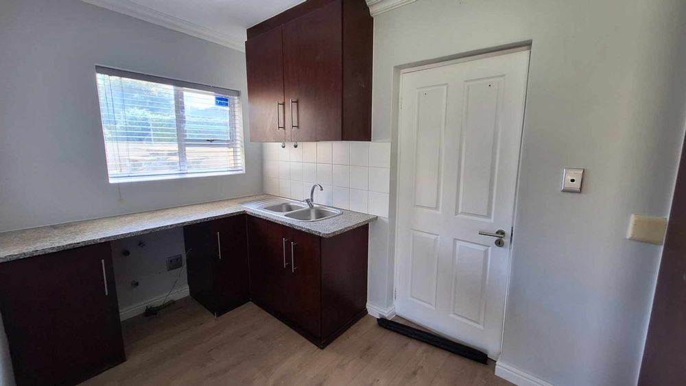 Scullery/Laundry