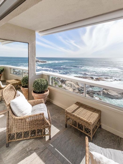 Property #2207123, Penthouse for sale in Bantry Bay
