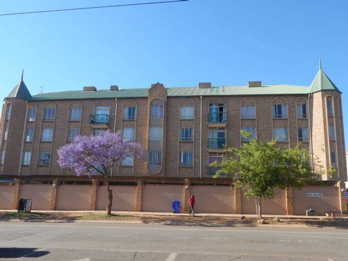 Property #2193846, Apartment rental monthly in Hatfield